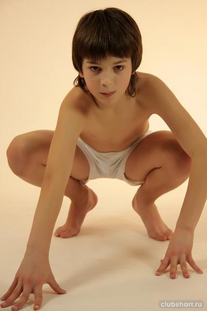 5594_boys-in-shorts-ru_496.jpg